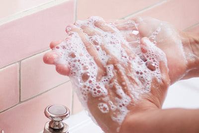 Gel lavant mains